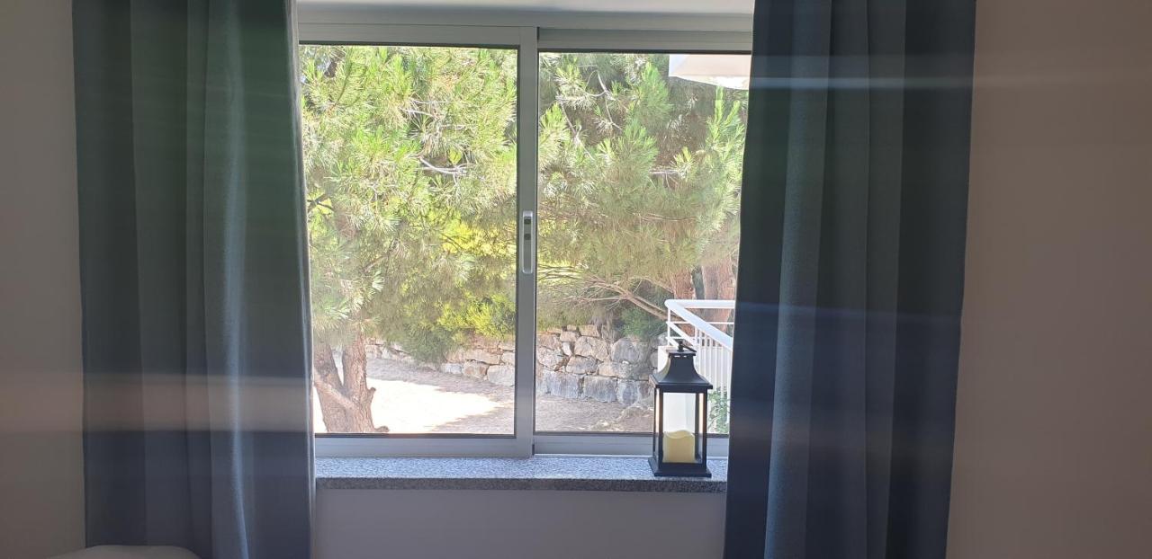 Apartment Vila Mos In Porto Mos Beach 라고스 외부 사진